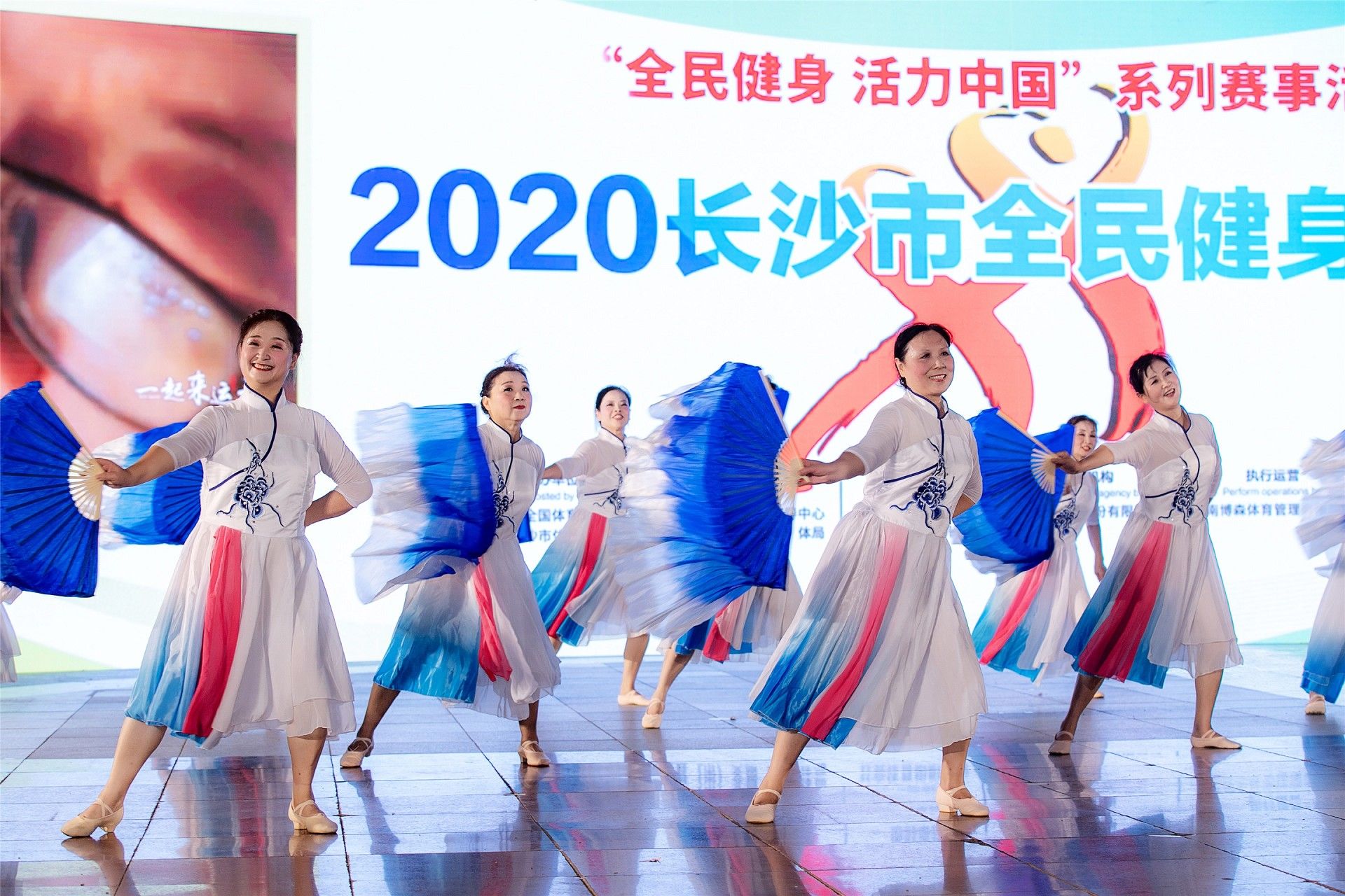 湖南NG娱乐管理有限公司
