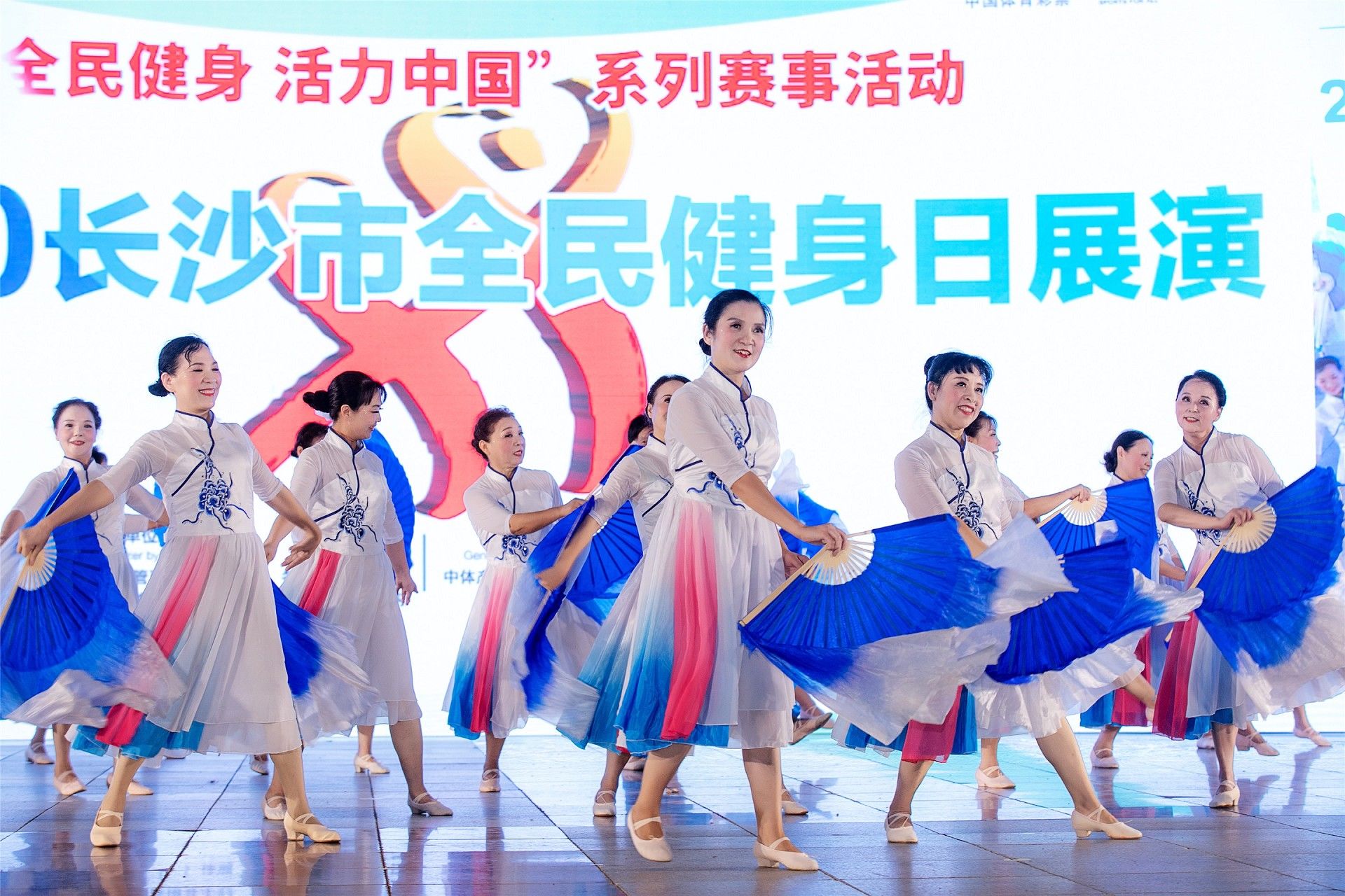 湖南NG娱乐管理有限公司